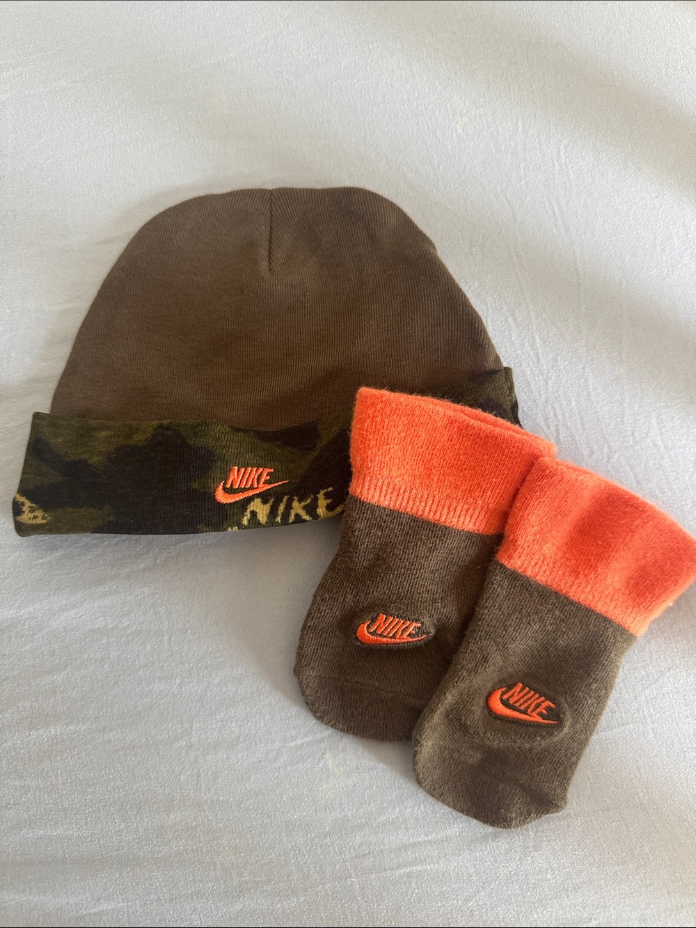 Nike Baby Beanie and Socks Set